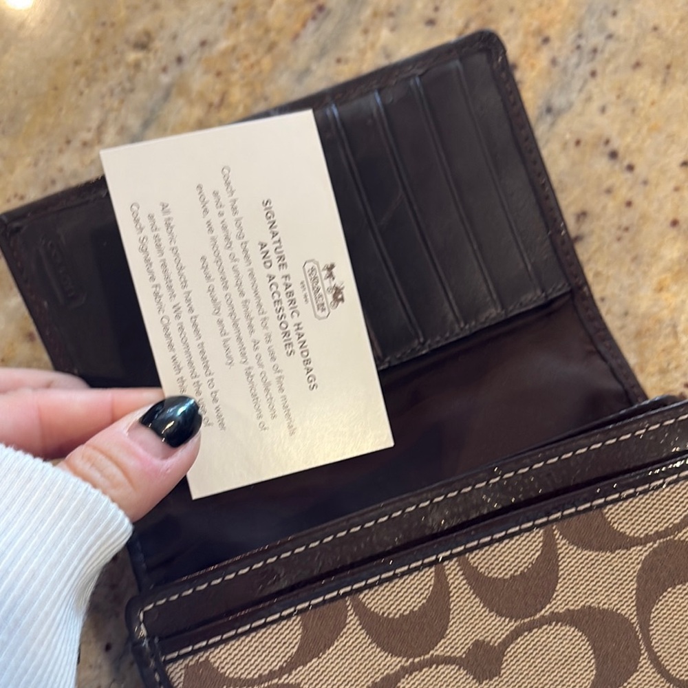 Coach Brown and Tan Wallet - Picture 4 of 8